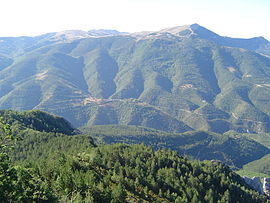 The village of Aucelon and its surroundings