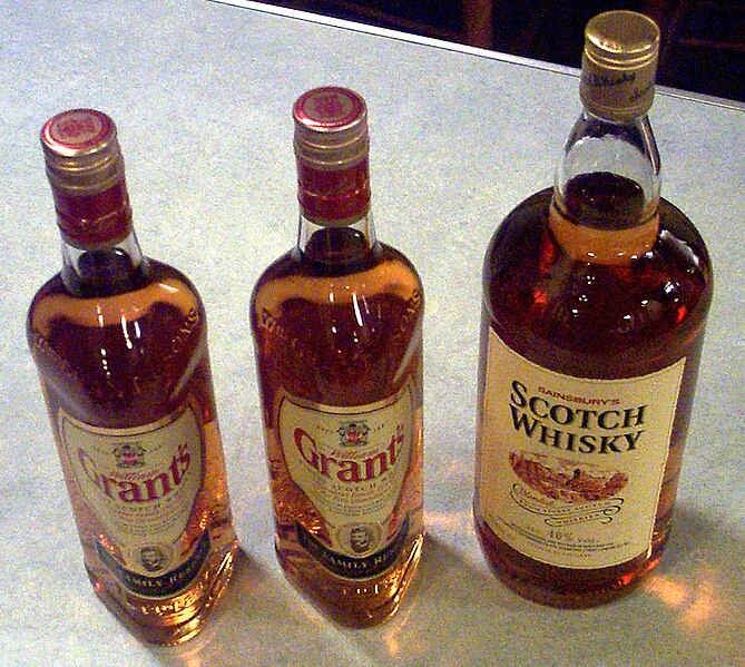 Файл:Whisky bottles 2005.jpg