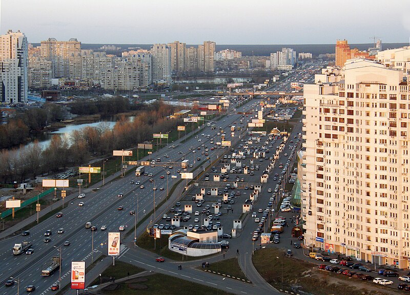 Файл:Проспект Миколи Бажана.JPG