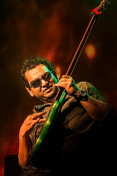 File:Bassbaba Sumon RockNation VI.jpg