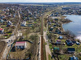 Вид на Дудергоф от железнодорожной станции Объект всемирного наследия Historic Centre of Saint Petersburg and Related Groups of Monuments. Dudergof (Mohzaisky) (Исторический центр Санкт-Петербурга и связанные с ним комплексы памятников. Дудергоф (Можайский)) Ссылка № 540-031c в списке объектов всемирного наследия (en) Критерии i, ii, iv, vi Регион Европа и Северная Америка Включение 1990 (14-я сессия)