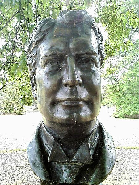 File:Edmund Barton bust.jpg