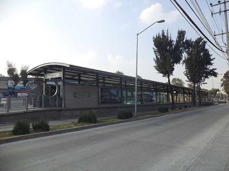 Archivo:Estacion Poniente 134 05.JPG