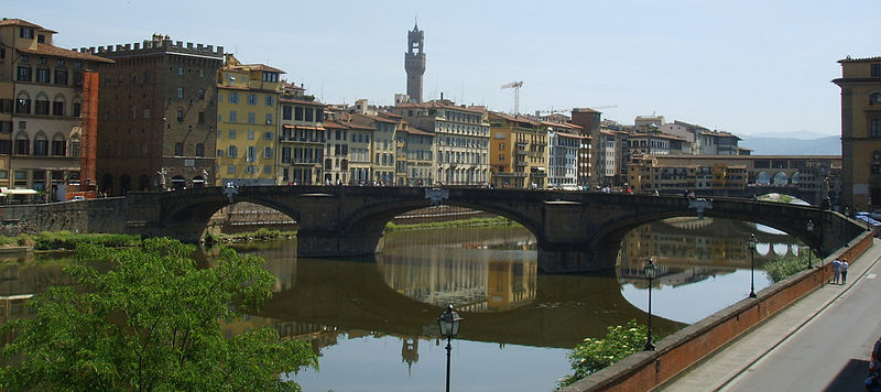 Файл:Ponte santa trinita view.JPG