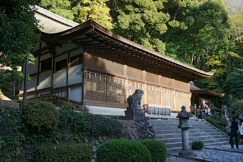 File:Ujigami jinja08s3s4500.jpg