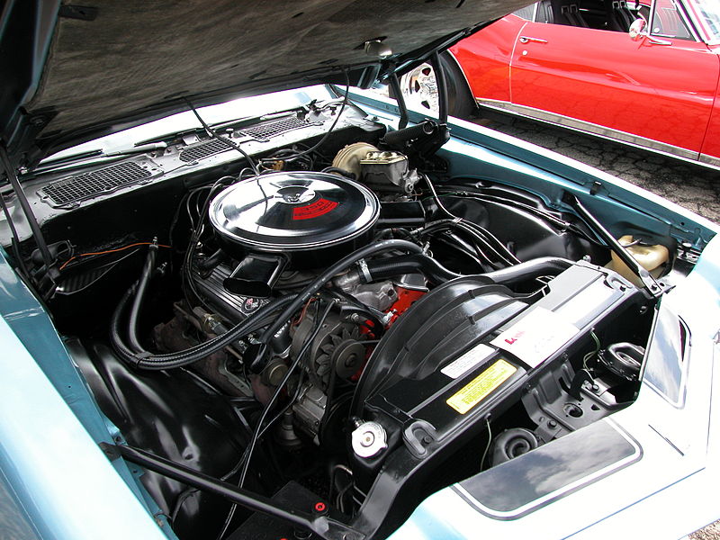 File:1970ChevroletCamaroZ28-engine.jpg