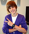 Image 51Wings haircut worn by singer Justin Bieber in 2009. (from 2000s in fashion)