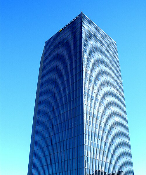 File:Sumitomo nakanosakaue building.JPG