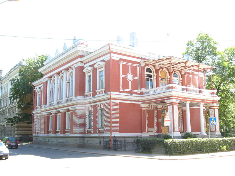 Файл:Vyborg city hall.JPG