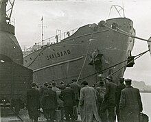 1948 Svalbard - bow.jpg