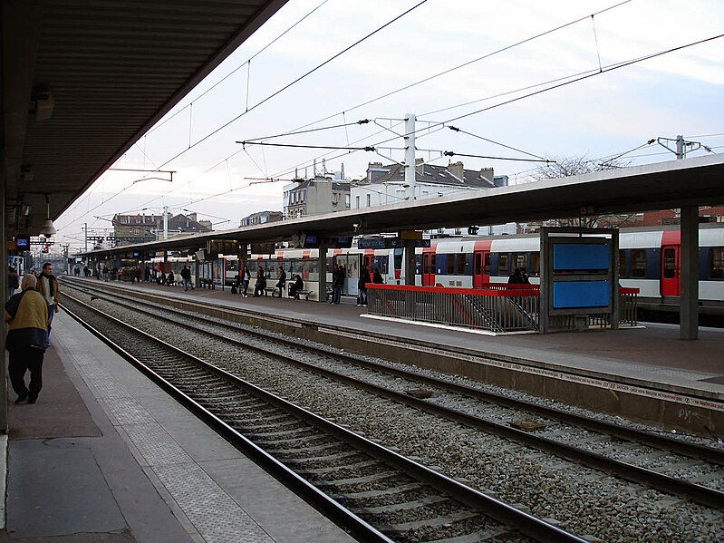 File:Gare d Aulnay-sous-Bois 03.jpg