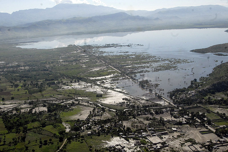 File:Gonaives, Haiti.JPG