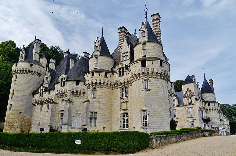 File:Rigny-Ussé Château d'Ussé 4.jpg