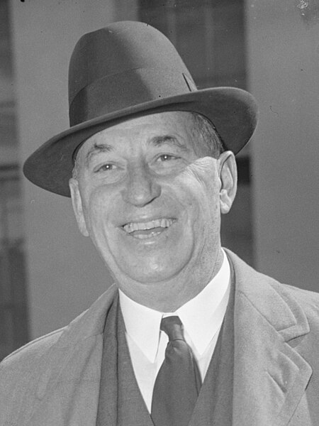 File:Walter Chrysler in 1937.jpg