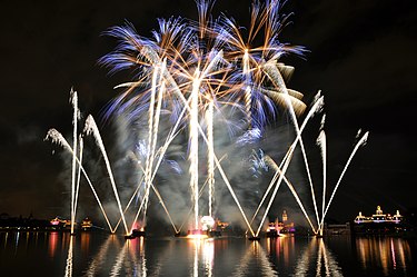 IllumiNations: Reflections of Earth