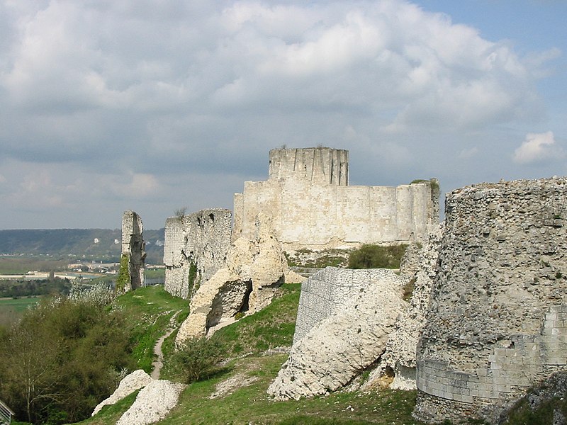 File:Chateau gaillard (France).jpg