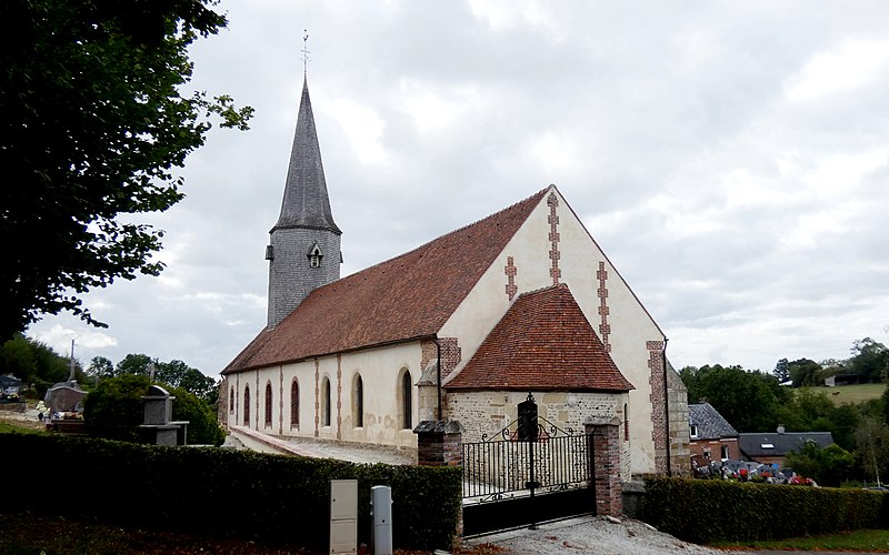 File:FranceNormandieChaumontEglise.jpg