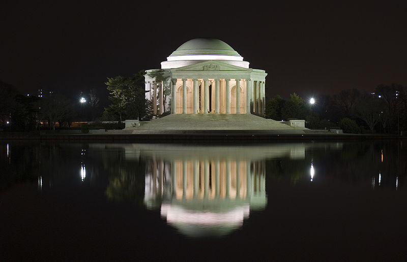 File:Jefferson monument at night.jpg