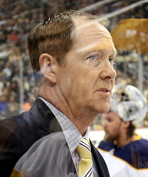 File:Phil Housley 2017-11-14 1.jpg