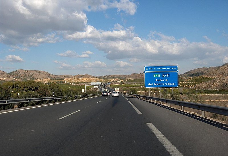 File:Autovía del Mediterráneo.JPG