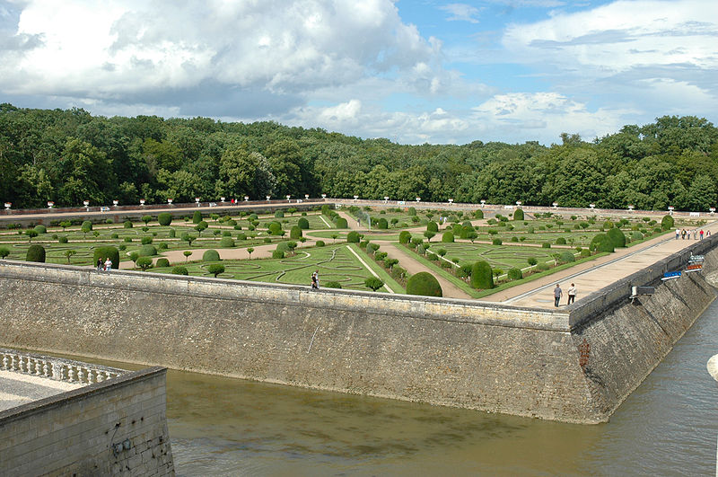 Archivo:ChenonceauDianesGarden.jpg