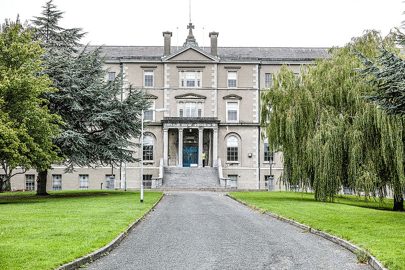 File:Clonliffe College.jpg