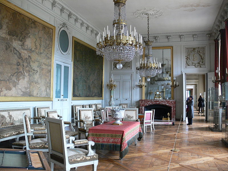 Archivo:Compiègne Château 02.jpg