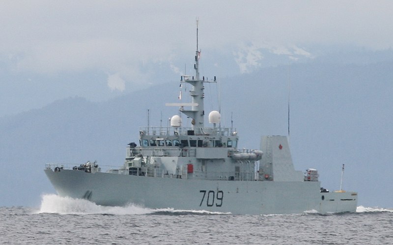 File:HMCS Saskatoon 2007.jpg