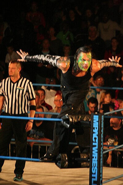 File:Jeff Hardy en 2012.jpg