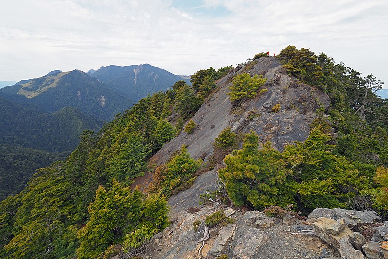 File:Mt.HuoShi 20180421.jpg