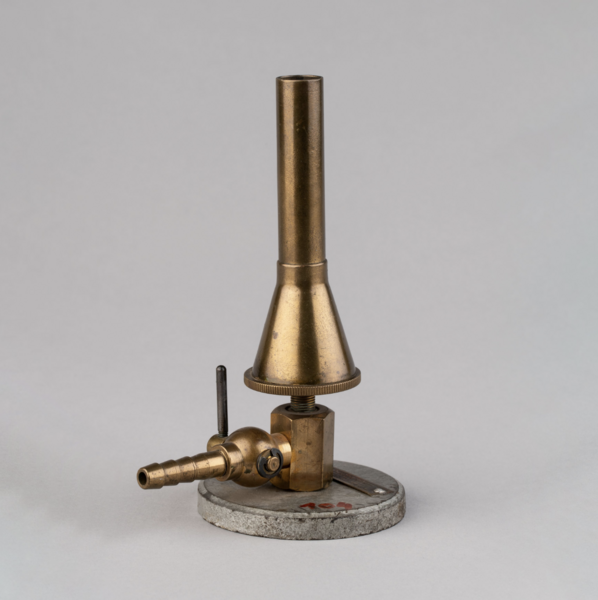 Файл:Teclu Burner in museum.png