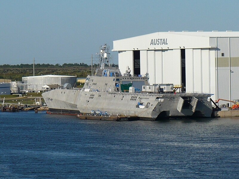 File:USS Independence (LCS-2).jpg