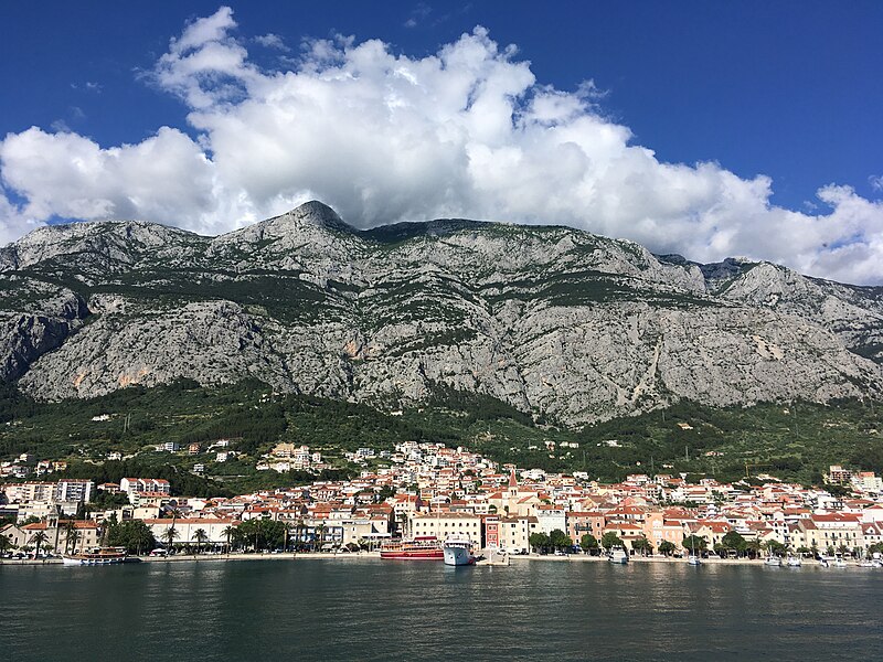 Файл:View to Makarska.jpg