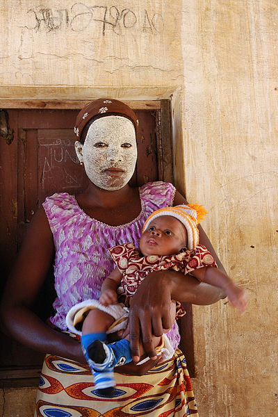 File:Woman with musiro mask.jpg