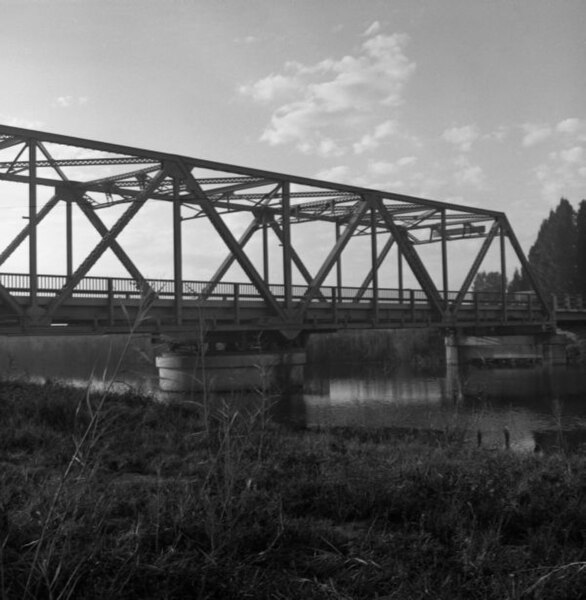 File:CR 880 truss bridge.jpg