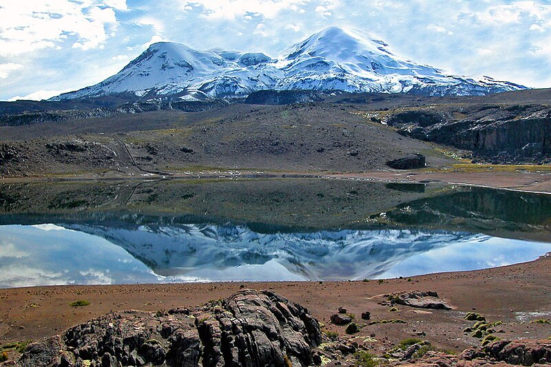 Archivo:Coropuna Volcano.jpg