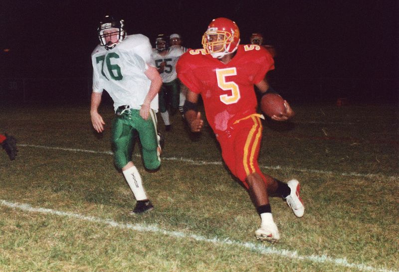 File:Hs running back.jpg