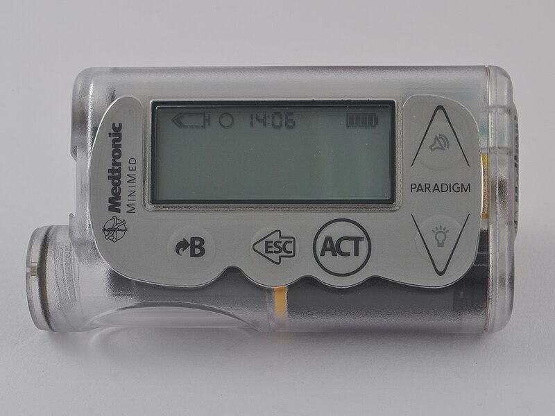 File:Medtronic Paradigm 754.front.ajb.jpg