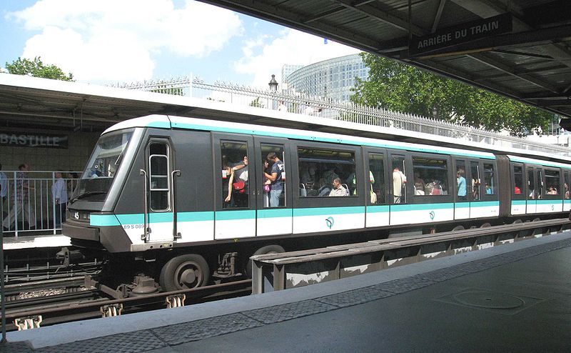 Archivo:Metro-Paris-Rame-type-MP89-.jpg