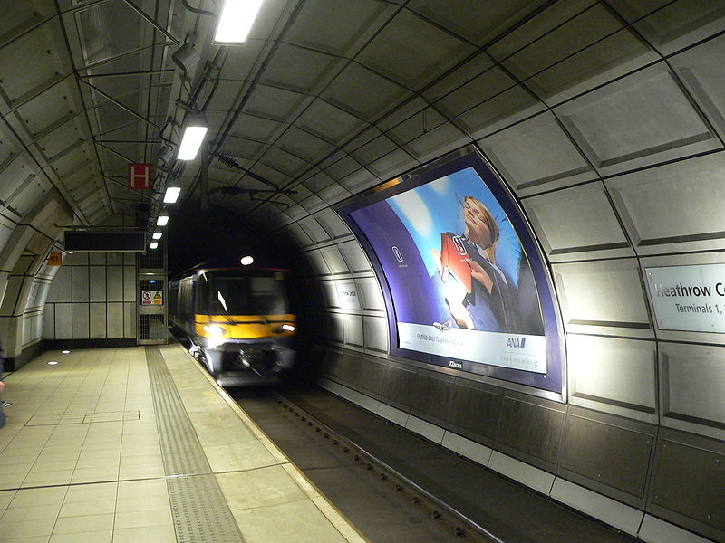 File:Heathrow Express P1180327.jpg