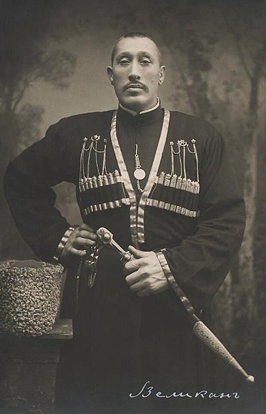 Файл:Kanukov Bola photo.jpg