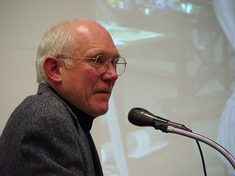 Файл:Robert Bringhurst.jpg