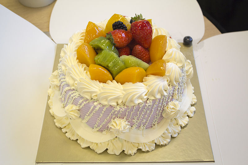 Archivo:Chinese birthday cake 02.JPG