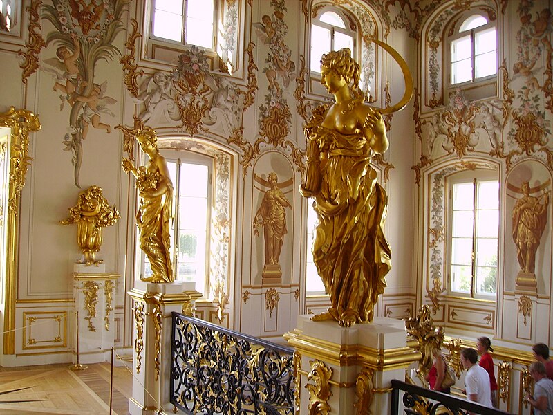 Файл:Grand Peterhof Palace-main staircase.jpg