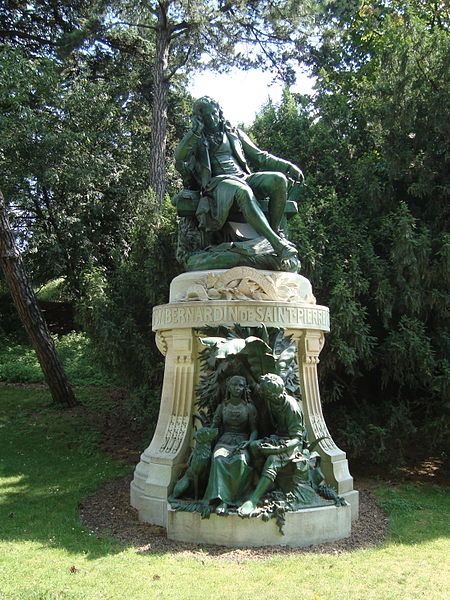 File:Statue Bernardin-de-Saint-Pierre.JPG