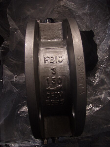 File:Wafer check valve--The-Alloy-Valve-Stockist.JPG