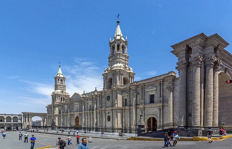 File:Catedral Arequipa, Peru.jpg