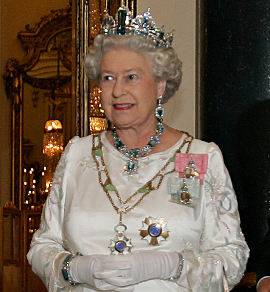 File:Elizabeth II Southern Cross.png