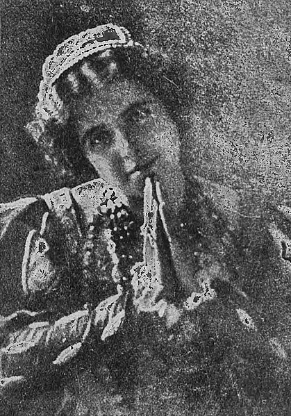 File:Grete Forst (-1917).jpg