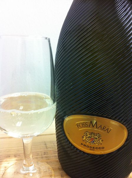 File:Italian prosecco.jpg